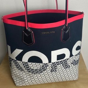 Micheal Kors Large Tote